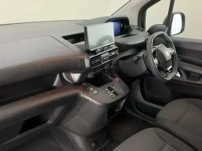 Used Peugeot Partner 129 HP (94 kW) 2025 Black MPV
