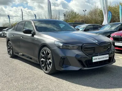 Usado BMW i5 442 kW (601 CV) 2024 Gris Berlina
