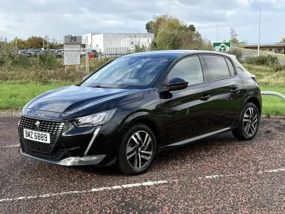 Used Peugeot 208 Allure+ 101 HP (74 kW) 2023 Black Hatchback
