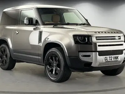 Used Land Rover Defender HSE 249 HP (183 kW) 2024 SUV