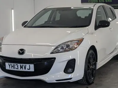 Begagnad Mazda 3 Edition 105 HK (77 kW) 2013 Vit Halvkombi