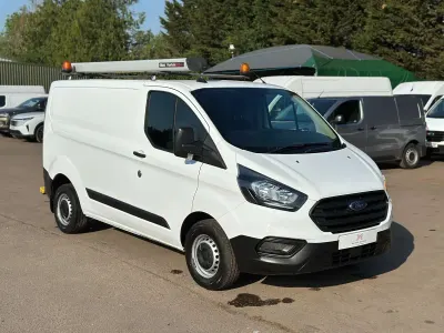 Used Ford Transit Custom S 105 HP (77 kW) 2022 White Van