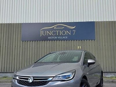 Used Vauxhall Astra SRi 150 HP (110 kW) 2016 Grey Hatchback