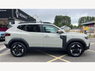 Used Dacia Duster Extreme 130 HP (95 kW) 2025 White SUV