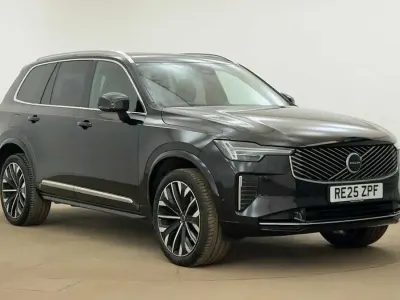 Usado Volvo XC90 Ultra 247 HP (181 kW) 2025 Preto SUV