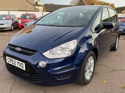Used Ford S-MAX Zetec 140 HP (102 kW) 2012 Blue MPV