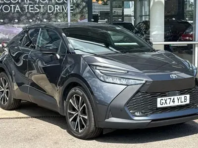 Second-hand Toyota C-HR Design 223 CP (164 kW) 2026 SUV