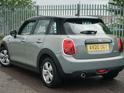 Used Mini Cooper Classic 134 HP (98 kW) 2020 Grey Hatchback