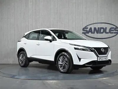 Usado Nissan Qashqai Acenta Premium 140 CV (102 kW) 2023 Blanco SUV