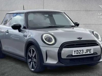 Used Mini Cooper Exclusive 134 HP (98 kW) 2023 Silver Hatchback