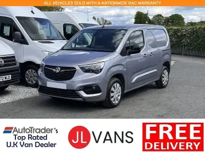 Second-hand Vauxhall Combo 2023 Gri Monovolum