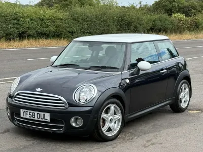 Used Mini Cooper D Hatch 2008 Black Hatchback