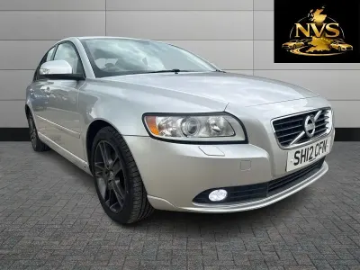 Used Volvo S40 SE 150 HP (110 kW) 2012 Silver Sedan
