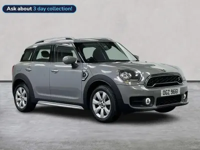 Usado Mini Cooper S Classic 192 HP (141 kW) 2019 Cinzento Citadino