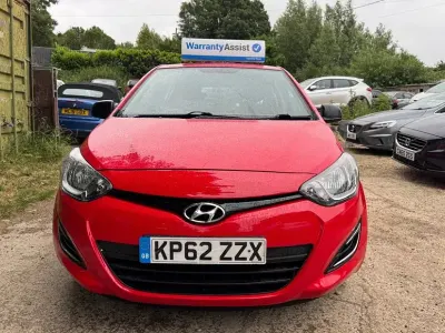 Used Hyundai i20 Classic 2012 Red Hatchback
