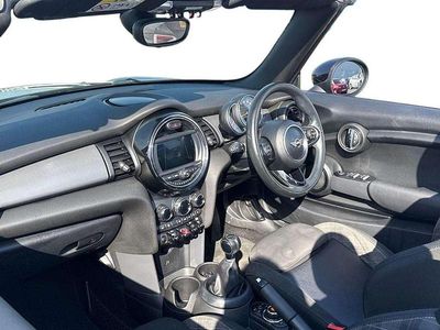 Used Mini Cooper Cabriolet 134 HP (98 kW) 2018 Black Cabriolet