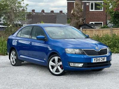 Gebraucht Skoda Rapid SE 105 PS (77 kW) 2014 Blau Kleinwagen