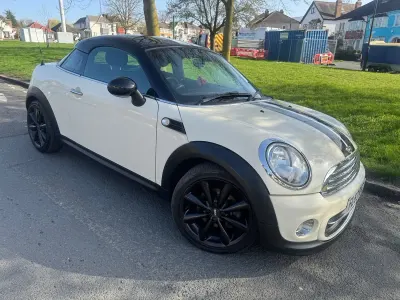 Used Mini Cooper Coupé 2013 White Coupe