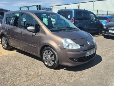Used Renault Grand Modus Dynamique 2011 Bronze MPV