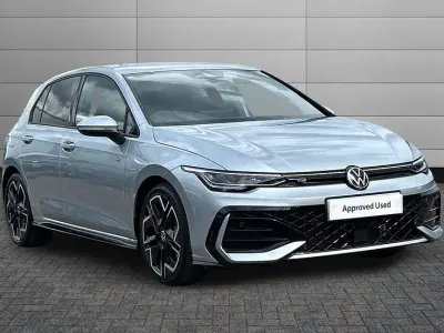 Used VW Golf VIII R-line 150 HP (110 kW) 2026 Silver Hatchback