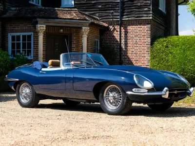 Używany Jaguar E-Type 2023 Niebieski Kabriolet