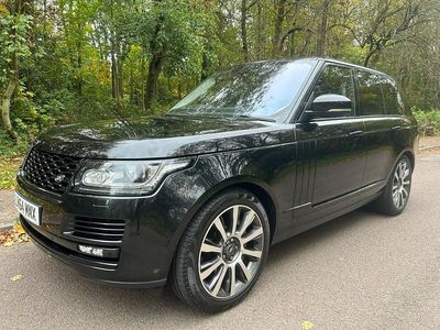 Black Used 2014 Land Rover Range Rover Vogue SE SUV | £14,795 (Fair price)