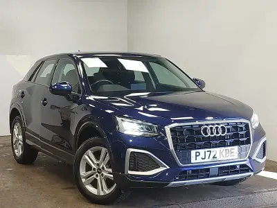 Begagnad Audi Q2 Sport 110 HK (80 kW) 2022 Blå SUV