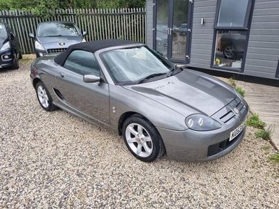 MG F