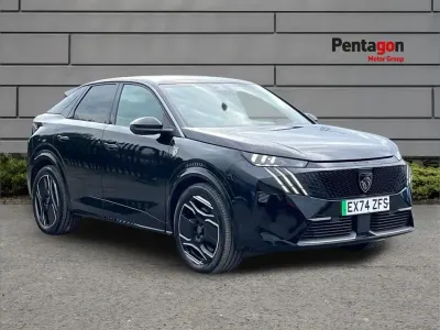 Usado Peugeot e-3008 GTi 156 kW (213 CV) 2024 Negro SUV