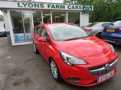 Używany Vauxhall Corsa Excite 2015 Czerwony Hatchback
