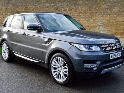 Used Land Rover Range Rover HSE 306 HP (225 kW) 2016 SUV