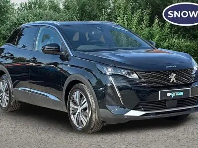 Used Peugeot 3008 Allure+ 222 HP (163 kW) 2023 Black SUV