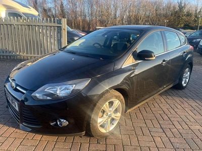 Used Ford Focus Zetec 125 HP (91 kW) 2014 Black Hatchback