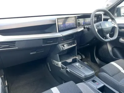 Used Vauxhall Frontera 81 kW (111 HP) 2025 Green SUV