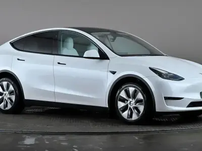 Used Tesla Model Y Long Range AWD 286 kW (389 HP) 2025 SUV