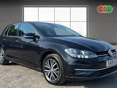 Used VW Golf VII SE 115 HP (84 kW) 2019 Black Hatchback