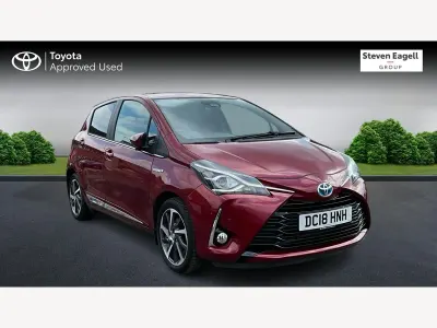 Used Toyota Yaris Hybrid 2018 Red Hatchback