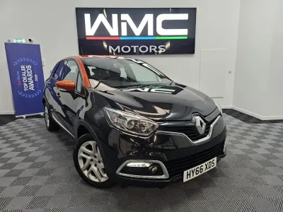 Usado Renault Captur Dynamique 90 HP (66 kW) 2016 Preto SUV