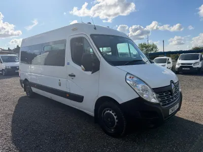 Used Renault Master Business 125 HP (91 kW) 2016 White Van