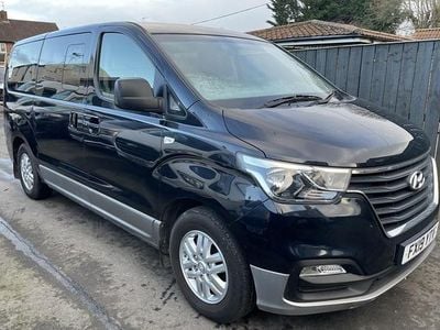 Blue Used 2019 Hyundai I800 SE MPV | £13,995 (Fair price)
