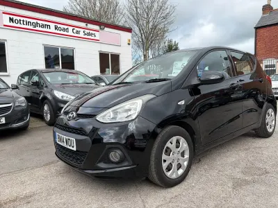 Used Hyundai i10 SE 67 HP (49 kW) 2014 Black Hatchback