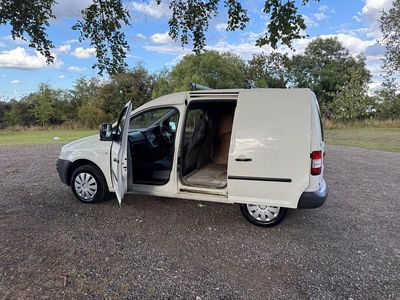 VW Caddy