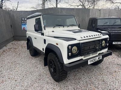 Used Land Rover Defender 2015 White Estate