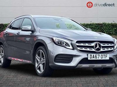 Mercedes GLA220