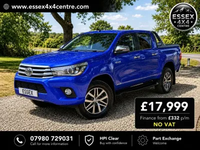 Used Toyota HiLux 150 HP (110 kW) 2018 Blue Pickup