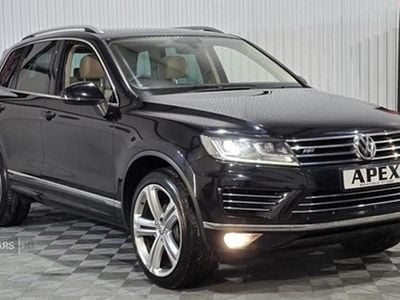 Black Used 2017 VW Touareg R-line Plus SUV | £14,995 (A bit pricey)