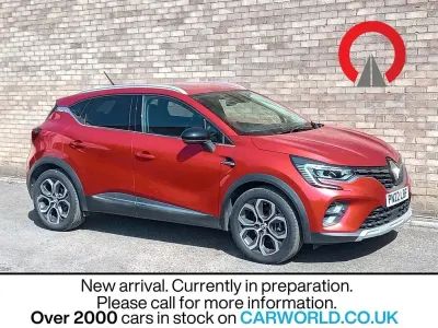 Used Renault Captur Version S 145 HP (106 kW) 2022 Red SUV