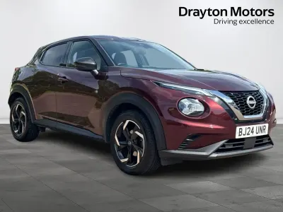 Used Nissan Juke N-Connecta 114 HP (83 kW) 2024 Red SUV