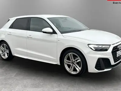 Used Audi A1 Sportback S-Line 150 HP (110 kW) 2022 White Hatchback