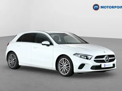 Begagnad Mercedes A180 Executive 136 HK (100 kW) 2021 Vit Halvkombi